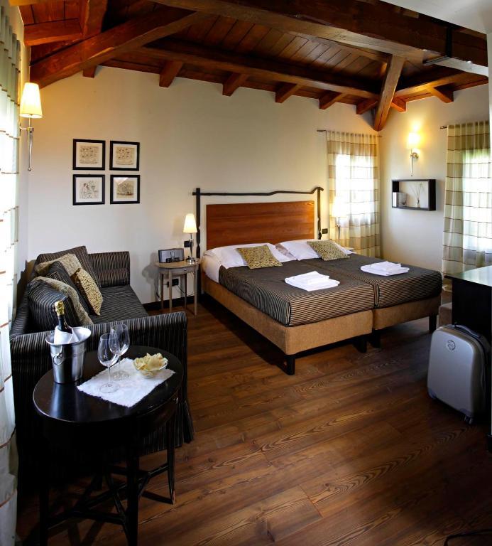 Hotel Fossa Mala Fiume Veneto Room photo